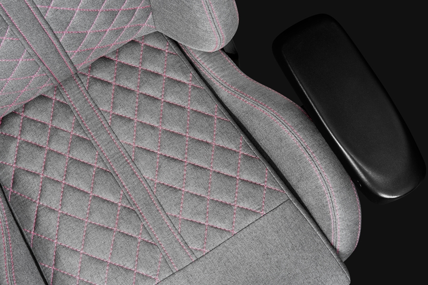 13 YUMISU 2050 Cloud Pink perspektywa detal siedzisko 13 YUMISU 2050 Cloud Pink perspektywa detal siedzisko