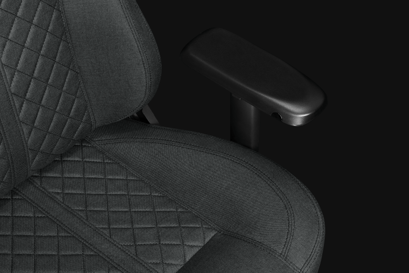 Fotel gamingowy YUMISU 2052F Gray Black perspektywa detal siedzisko v2 Fotel gamingowy YUMISU 2052F Gray Black perspektywa detal siedzisko v2